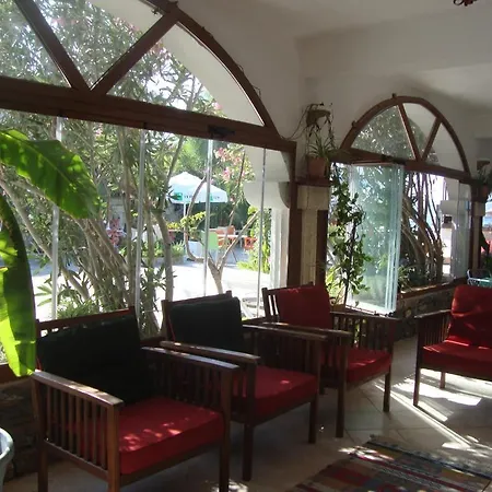 Mandalya Hotel *